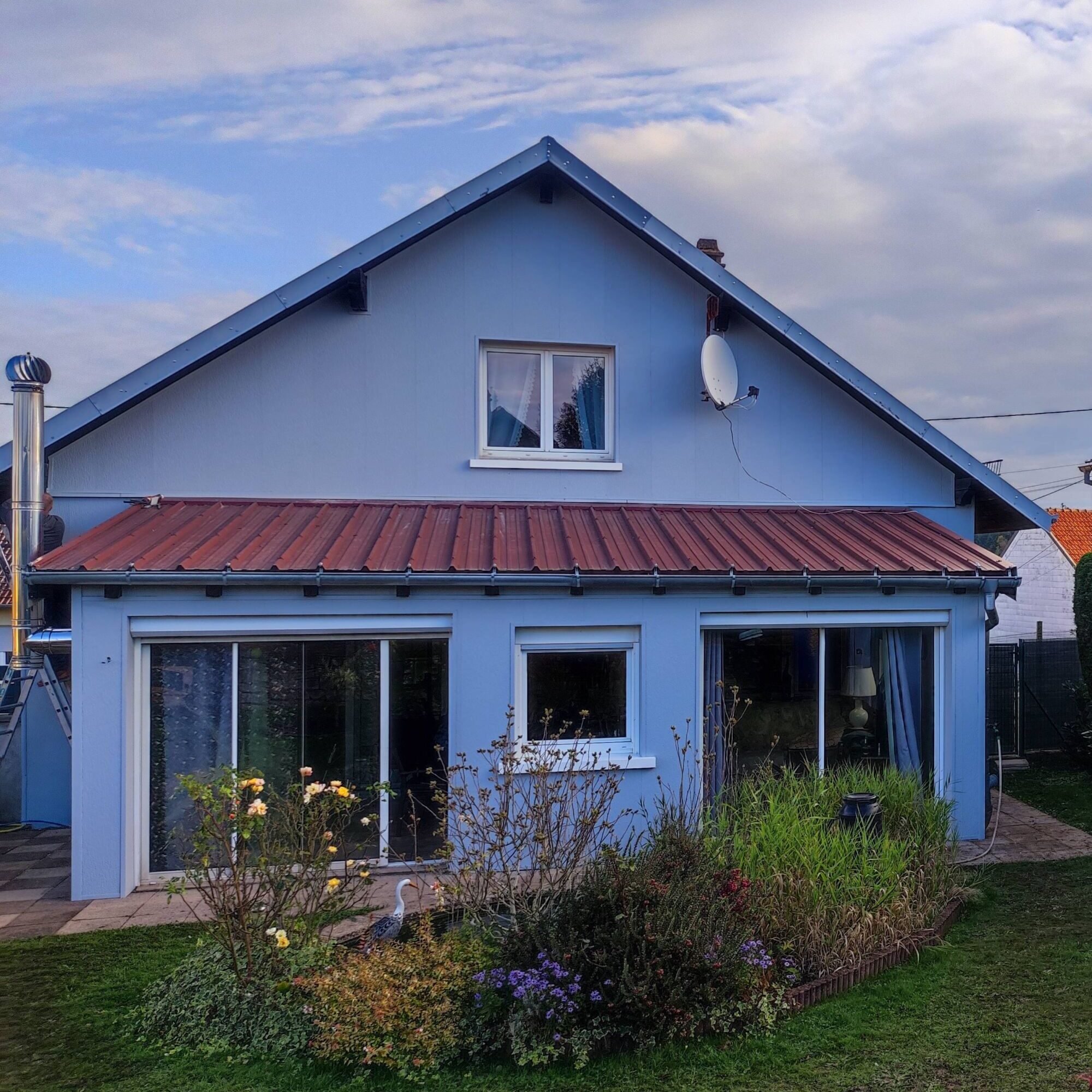 GRANIT GRIS CREPI 2000X2000 | Le Façadier Alsace Le Façadier – Marcel Reeb et fils : spécialiste en isolation, ravalement et bardage dans le Haut-Rhin, Bas-Rhin et Territoire de Belfort Mulhouse