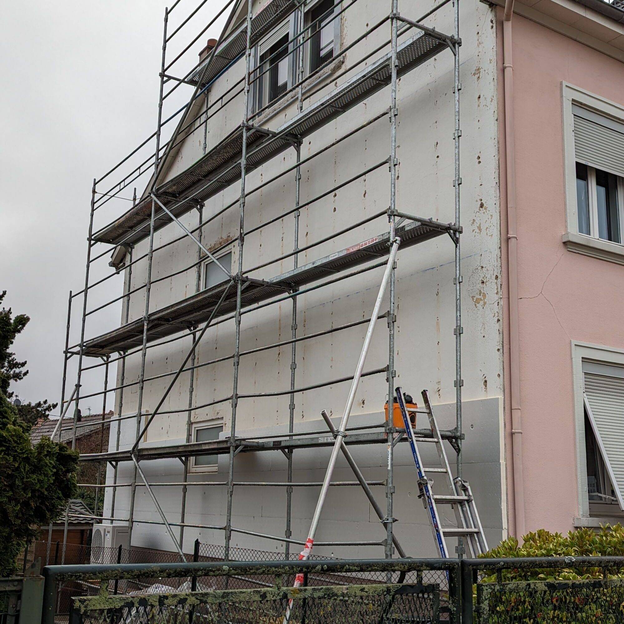 Contactez-nous pour concrétiser vos projets d’isolation et de rénovation Cernay
