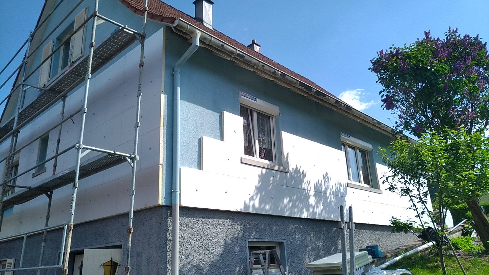 POLYSTYRENE PENDANT | Le Façadier Alsace Entreprise d’isolation extérieure : Polystyrène, filet et crépi dans le Haut-Rhin ainsi que dans le Bas-Rhin Cernay 1