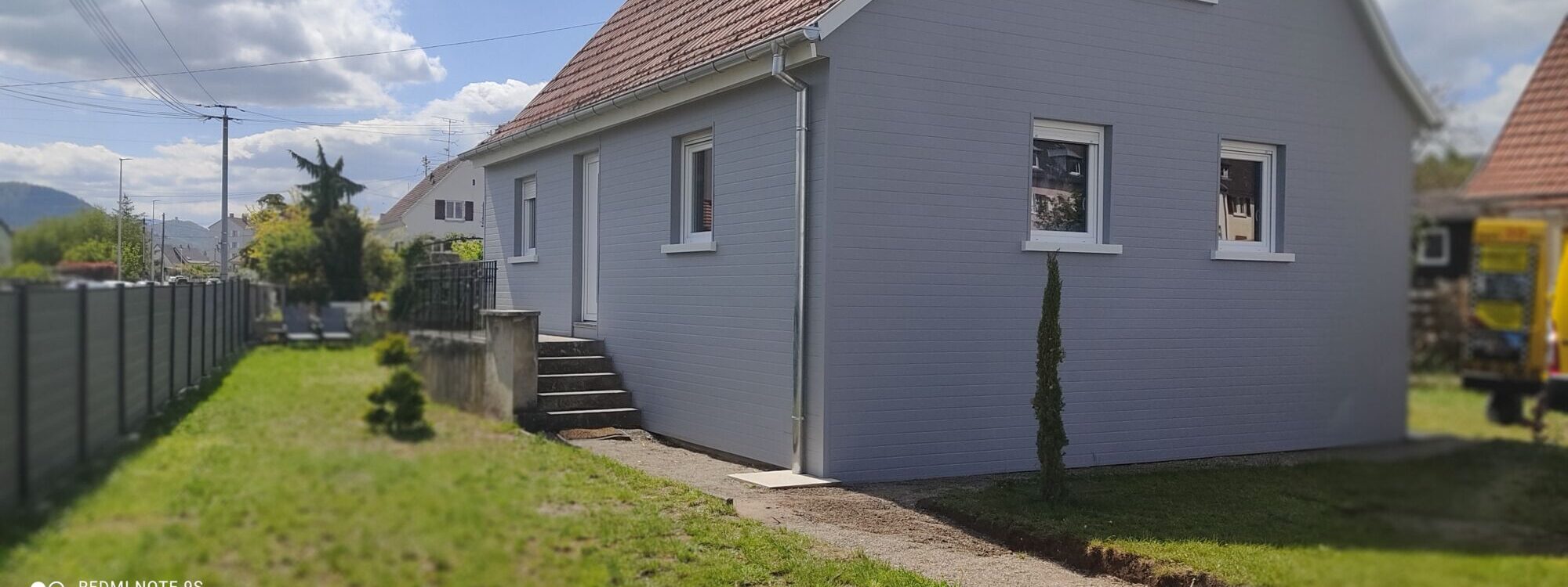 Comment les travaux de zinguerie améliorent l’isolation et la gestion énergétique de votre maison ? Cernay